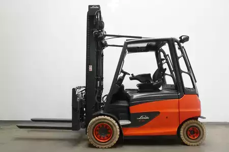Elektromos 4 kerekű 2022  Linde E 45/600 H 388 (4)