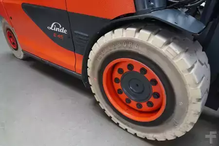 Elektromos 4 kerekű 2022  Linde E 45/600 H 388 (8)