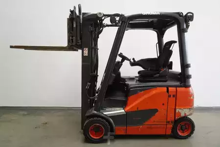 Elektromos 4 kerekű 2020  Linde E 20 PH EVO 386-02 (4)