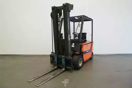 Eléctrico - 4 rodas 2001  Steinbock Boss PE-D25 (1)