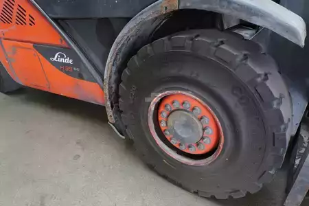 Nestekaasutrukki 2019  Linde H 35 T EVO 393-02 (7)