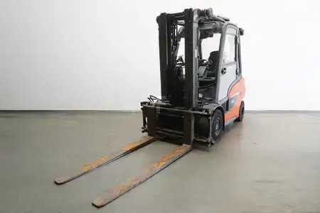 Nestekaasutrukki 2020  Linde H 35 T 1202 (1)