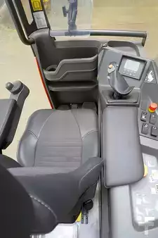 Rækketruck 2024  Linde R 25 F 8923 (4)