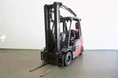 Wózki gazowe 2021  Linde H 25 T 1202 (1)