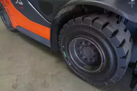 Wózki gazowe 2021  Linde H 25 T 1202 (7)