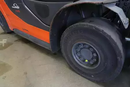 Wózki gazowe 2021  Linde H 25 T 1202 (8)