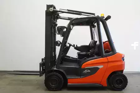 Wózki gazowe 2020  Linde H 25 T 1202 (4)