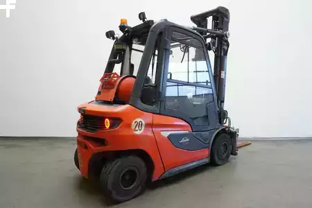 Wózki gazowe 2020  Linde H 25 T 1202 (2)