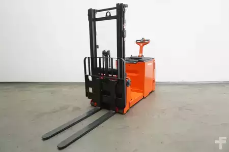 Stapelaars 2011  Linde L 16 AC 1170 (2)