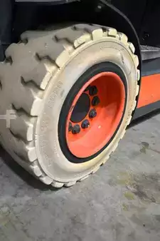 El truck - 4 hjulet 2015  Linde E 30/600 H 387 (6)