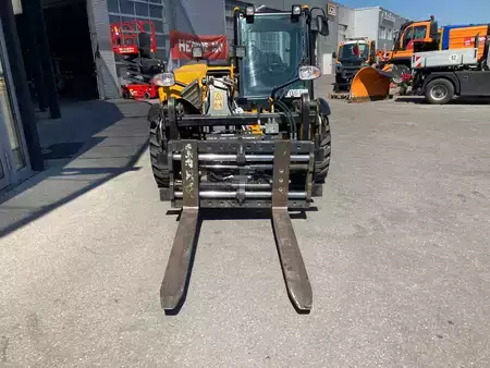 Sollevatori telescopici rigidi 2021  JCB 525-60HI-VIZ (4)