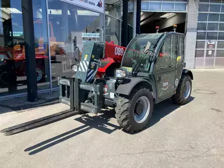 Teleskoptruck fast bom 2025  Magni TH 3.6 (1)