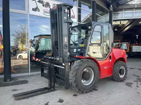 Terrenggående gaffeltruck 2025  Magni FL5,0 (1)