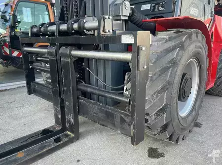 Terrenggående gaffeltruck 2025  Magni FL5,0 (5)