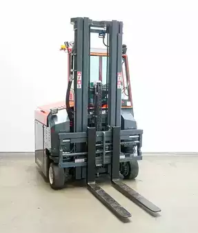 Carelli retrattili 4 vie 2021  Combilift CBE3000 (2)