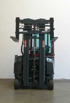 Fireveis skyvemast gaffeltruck 2021  Combilift CBE3000 (5)