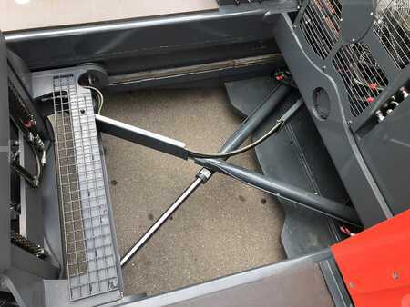 Kylkitrukki 2022  Combilift C5000 FWSL (5)