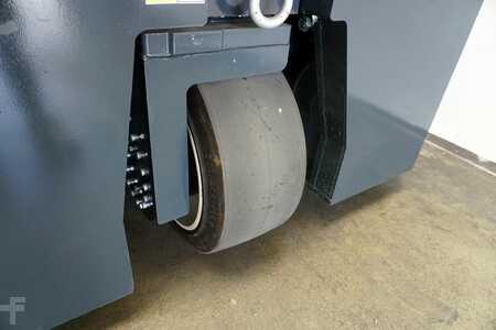 4 vejs reachtruck 2022  Combilift CBE3000 (9)