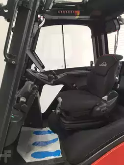 Chariots élévateurs diesel 2022  Linde H 20 D EVO 391-02 (4)