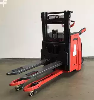 Stoccatori 2022  Linde D 14 AP 1173 (2)