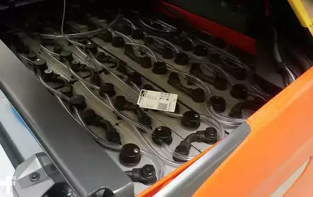 Chariots électriques à 4 roues 2023  Linde E 30/600 H 1252 (6)