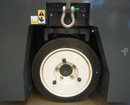 4 vejs reachtruck 2023  Combilift CBE3000 (7)