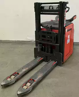 Stapelaars 2024  Linde D 12 HP AP 1161-00 (3)