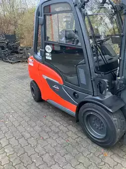 Dieselstapler 2020  Linde H35D (EU5) (2)