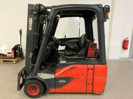 Elektro čtyřkolový VZV 2020  Linde E18-02 (2)