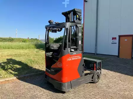 Carretilla retráctil 2019  Linde R14G (2)