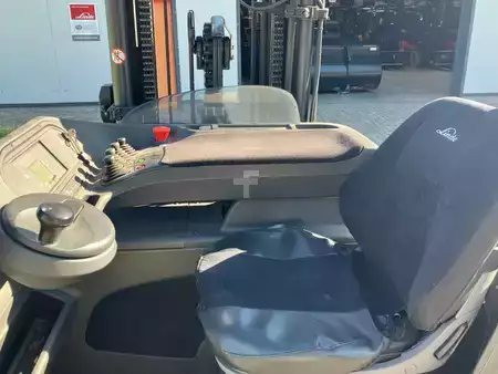 Carretilla retráctil 2019  Linde R14G (7)