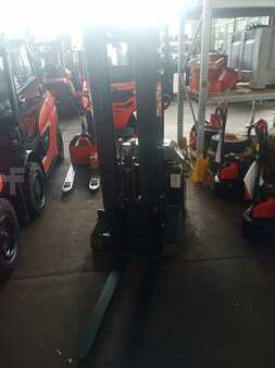 Altri 2023  Combilift CS 1250 (3)