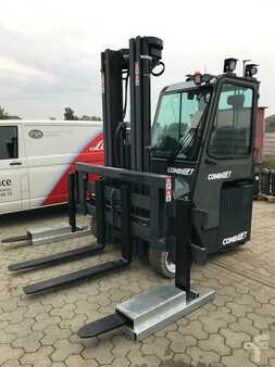 Négyutas targonca 2023  Combilift CBE4000 (1)