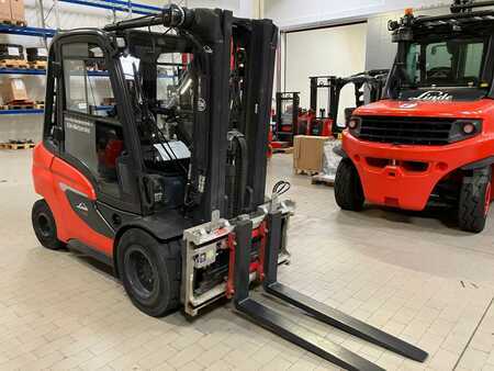 Chariots élévateurs diesel 2024  Linde H35D (7)