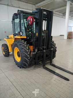 Terénní vysokozdvižný vozík 2024  JCB JCB 940-4 (12)