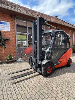 Carrello elevatore diesel 2017  Linde H30D-02 (1)