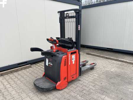 Ruční vysokozdvižný vozík 2021 Linde D12AP (1)