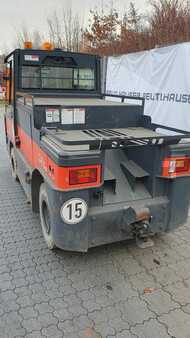 Chariots tracteurs 2016  Linde P250 (4)