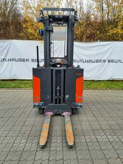 Vertical order pickers 2019  Linde V10 (3)