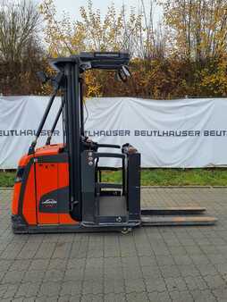 Vertical order pickers 2019  Linde V10 (1)