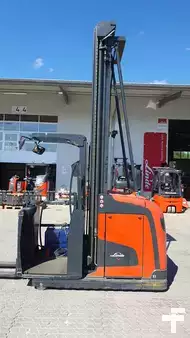 Vertikal-Kommissionierer 2018  Linde V48 (1)