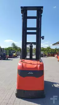 Vertikal-Kommissionierer 2018  Linde V48 (4)