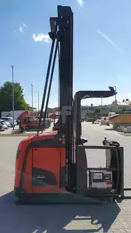 Vertikal-Kommissionierer 2018  Linde V48 (2)