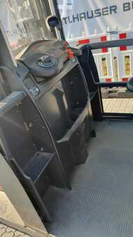 Vertikální vychystávací vozík 2021  Linde V48 (5)