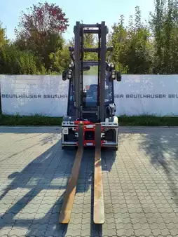 Gázüzemű targoncák 2023  Linde H50T/600 (3)