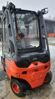 Sähkö - 4 pyör 2020  Linde E25 (4)