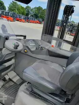 Carretilla retráctil 2018  Linde R25F (5)