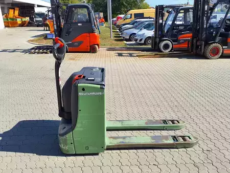 Niederhubwagen 2022  Linde T16 (1)