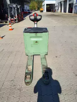 Niederhubwagen 2022  Linde T16 (4)