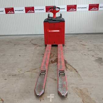 Wózki niskiego podnoszenia z fotelem 2020  Linde T25AP lang (4)